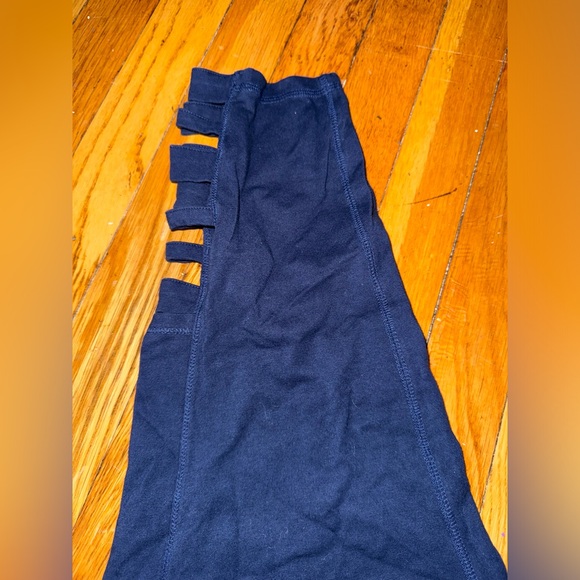 Lane Bryant Navy Latice Cutout Ankle Leggings Size 22/24 - Picture 2 of 5